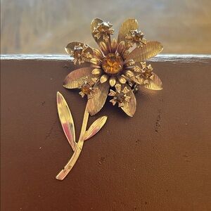 Vintage Gold-Tone Floral Brooch with Amber Stones